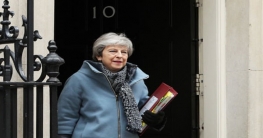 শর্ত দিয়ে পদত্যাগে রাজি হলেন তেরেসা মে