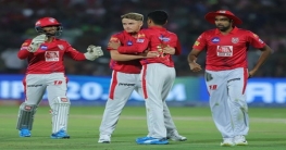 কারানের হ্যাটট্রিকে নাটকীয় জয় পেল পাঞ্জাব