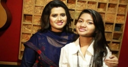 মায়ের পথেই মেয়ে!