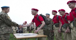 হুমকিতে রাশিয়া! ‘কিশোর বাহিনী’ গড়ে তুলছেন পুতিন