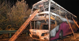 চীনে পর্যটকবাহী চলন্ত বাসে আগুন, নিহত ২৬