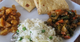 রাতের খাবারে ভাত না রুটি?