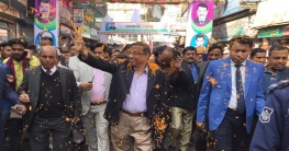 ‘যুদ্ধাপরাধী পরিবারের সম্পদ বাজেয়াপ্তের কাজ চূড়ান্ত’ ‘যুদ্ধাপরাধী পরিবারের সম্পদ বাজেয়াপ্তের কাজ চূড়ান্ত’