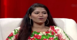 দুর্ঘটনায় কণ্ঠশিল্পী রেশমি আহত দুর্ঘটনায় কণ্ঠশিল্পী রেশমি আহত