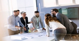 বিশ্বে নারীদের চেয়ে পুরুষরা বেশি লিঙ্গ বৈষম্যের শিকার