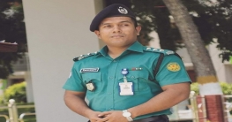 পরিবর্তন চায়, চায় না পরিবর্তিত হতে...