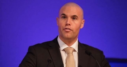 ইসলাম গ্রহণ করলেন নেদারল্যান্ডের সাবেক মুসলিমবিদ্বেষী রাজনীতিবিদ