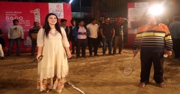 ব্যাডমিন্টন খেললেন অপু বিশ্বাস ব্যাডমিন্টন খেললেন অপু বিশ্বাস