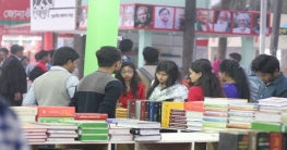 জমতে শুরু করেছে প্রাণের মেলা