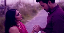 ত্রিভুজ প্রেমের গল্পে ‘ঝরা পাতার কাব্য’!