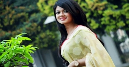 রাতে কার অপেক্ষায় থাকবেন নাবিলা! রাতে কার অপেক্ষায় থাকবেন নাবিলা!