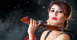 রাত্রির যাত্রীতে ‘আমি সুন্দরী নারী’