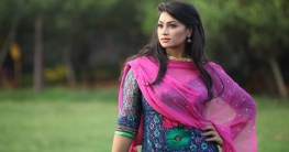 দুর্ঘটনায় আহত পপি দুর্ঘটনায় আহত পপি