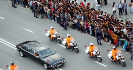 রাষ্ট্রপতির জন্য রাস্তা বন্ধ মানলেন না নেপালিজরা