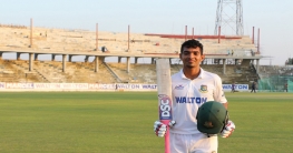 দ্বিতীয় ডাবল সেঞ্চুরিয়ান সাইফ হাসান