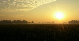 দিন থাকবে মেঘের অপেক্ষায়