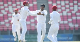 প্রথম দিনে এগিয়ে আফগানিস্তান