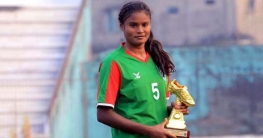 বাড়ির জমি পাচ্ছে গোল্ডেন বুট জয়ী আঁখি