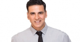 অক্ষয়ের সঙ্গে দেখা করতে এসে জেলে ভক্ত!