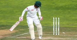 চতুর্থ দিন শেষে চাপে বাংলাদেশ