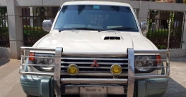 সংসদের উপসচিবরাও পাচ্ছেন সরকারি গাড়ি সংসদের উপসচিবরাও পাচ্ছেন সরকারি গাড়ি