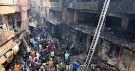 চকবাজারে আগুন : ওয়াহেদ ম্যানশন মালিকের দুই ছেলে রিমান্ডে চকবাজারে আগুন : ওয়াহেদ ম্যানশন মালিকের দুই ছেলে রিমান্ডে