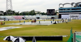 বৃষ্টিতে আবারও খেলা বন্ধ