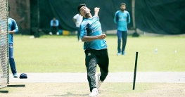 ফের দুই সপ্তাহ মাঠের বাইরে মোস্তাফিজ