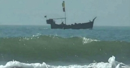 ফণী : অভ্যন্তরীণ সব রুটে নৌযান বন্ধ