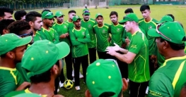 ক্যাম্পে ডাক পেলেও অনুশীলনে যোগ দিতে পারছেন না ১০ তরুণ
