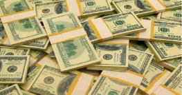 গ্রামবাসীর ব্যাংক অ্যাকাউন্টগুলোতে আসছে ভুতুড়ে টাকা!