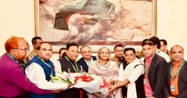 প্রধানমন্ত্রীর সঙ্গে ইতালি আ`লীগের সৌজন্য সাক্ষাৎ প্রধানমন্ত্রীর সঙ্গে ইতালি আ`লীগের সৌজন্য সাক্ষাৎ