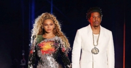 গান গেয়ে বছরে আয় ৯ হাজার কোটি টাকা!