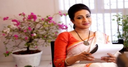 অচেনা ঋতুপর্ণা!