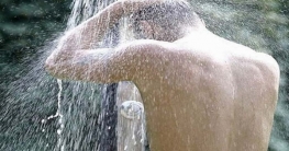 কানে পানি ঢুকলে কী করবেন?