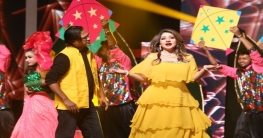 `ওরে পাখি` গানে নাচলেন আসিফ-আঁখি `ওরে পাখি` গানে নাচলেন আসিফ-আঁখি