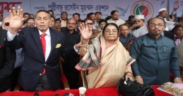 সব সম্পদ ট্রাস্টে দান করলেন এরশাদ সব সম্পদ ট্রাস্টে দান করলেন এরশাদ