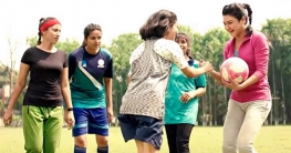 রেফারি জয়া রেফারি জয়া