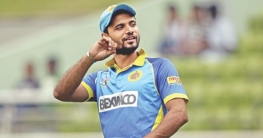 রাজ্জাকের পর দ্বিতীয় বাংলাদেশি হিসেবে মাশরাফির কীর্তি