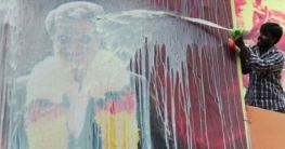 ভারতে সিনেমার জন্য দুধ চুরি!