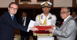 রাষ্ট্রপতির কাছে যুক্তরাজ্যের নতুন হাইকমিশনারের পরিচয় পেশ