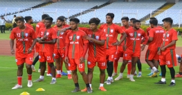 আজ মাঠে নামছে বাংলাদেশ-ভারত