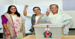 নিজ আসনে বিপুল ভোটে বিজয়ী শেখ হাসিনা