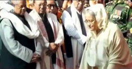 জাতির পিতার প্রতিকৃতিতে শেখ হাসিনার শ্রদ্ধা