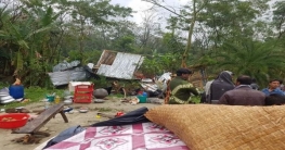 বরগুনায় ঝড়ে পাঁচ শতাধিক বাড়িঘর বিধ্বস্ত