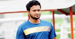 ঢাকায় ফিরেছেন সাকিব, আজ-কালের মধ্যেই আঙুলে এক্স-রে