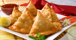 ঘরেই তৈরি করুন ‘কিমা সমুচা