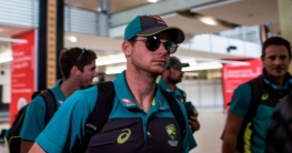 কি ঘটেছিল সেদিন, জানালেন স্মিথ কি ঘটেছিল সেদিন, জানালেন স্মিথ