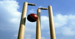 ৪ রানে অল-আউট গোটা টিম