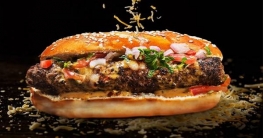 সন্ধ্যায় ‘আনলিমিটেড’ বার্গার অফার!